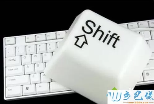 按”Ctrl+Shift“